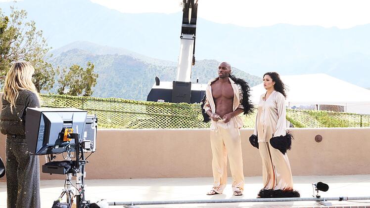 Heidi Klum sieht f&uuml;r Godfrey und Daphne eine Liebesgeschichte am Horizont.