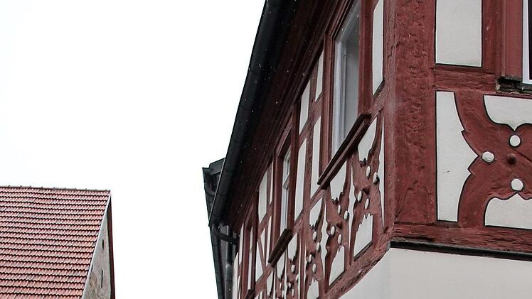 Blick vom Erlwein-Haus in die Lange Gasse.