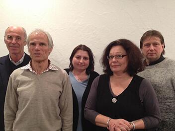 Die ersten fünf der Liste für die Stadtratswahl 2014 für die Gemeinschaft Grüne/Bürger für Umwelt/ödp: (von links) Klaus Werner, Richard Fix, Petra Winter, Jutta Wittmann und Frank Weber.  Foto: Klaus Werner
