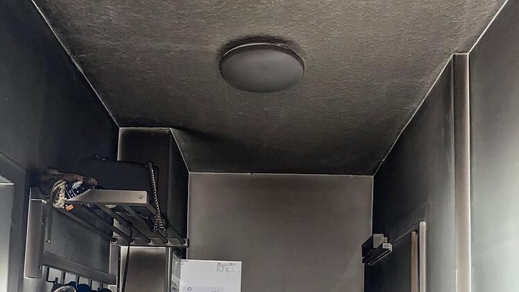 Schicksalsschlag in Nürnberg: Brand zerstört Zuhause von junger Familie