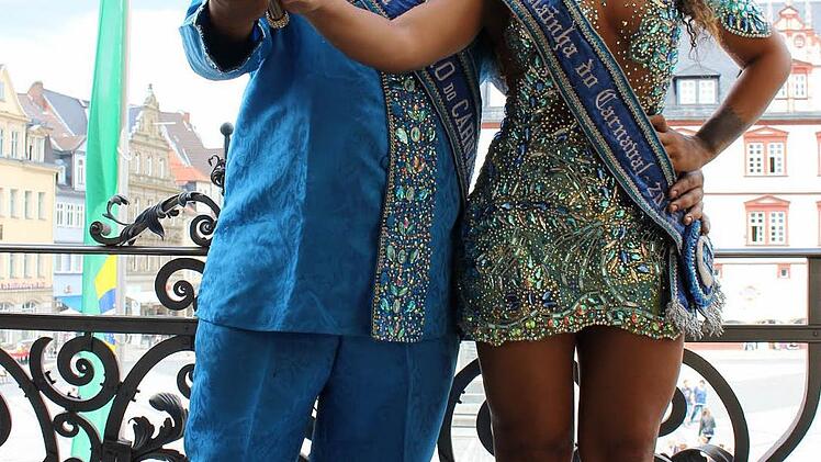 Clara Paixao und Wilson Dias Neto, Königin und König des "Carnaval do Rio de Janeiro 2015" Foto: Ulrike Nauer