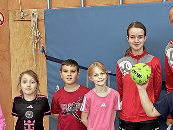 Kinder der Klasse 3a+b, Lina Heyne, Klaus Sie&szlig;.