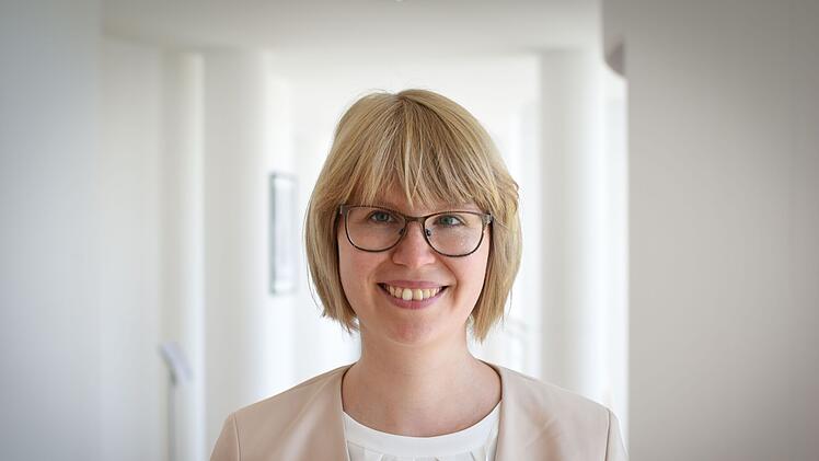 Jun.-Prof. Dr. Laura M. König