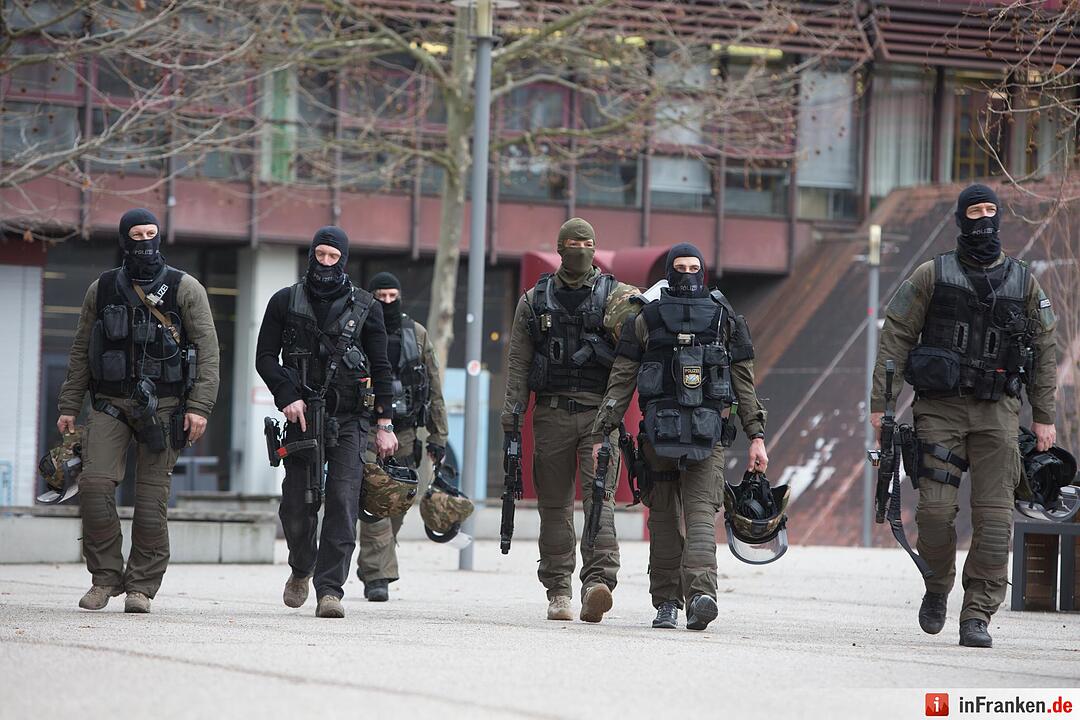 Großeinsatz an der Uni Nürnberg