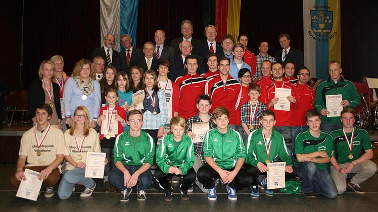 Diese Steinbacher wurden für sportliche Leistungen geehrt. Foto: Veronika Schadeck