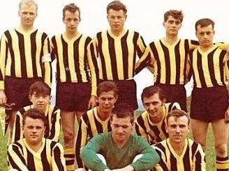 Die Fußballmannschaft des FC Birnbaum im Jahre 1967. Stehend von links: Hermann Kotschenreuther, Reinhard Kräußling, Oswald Grebner, Werner Beitzinger und Eugen Gareis. Vorn von links: Josef Angles, Berthold Möbius, Gottfried Hofmann, Gerd Schmidt, Wolfgang Fischer und Kurt Gehring Foto: privat