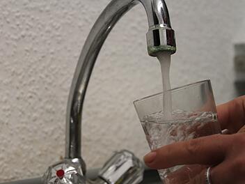 Das Münnerstädter Leitungswasser kann wieder bedenkenlos getrunken werden. Archiv/Thomas Malz