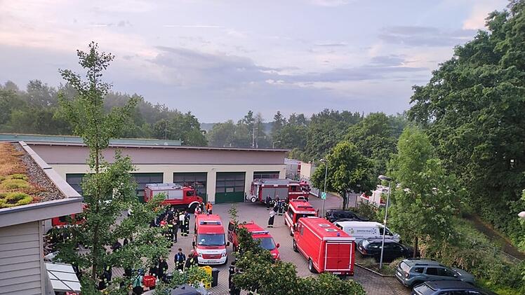 Nürnberg: Schweres Unwetter stürzt Region ins Chaos - 250 Einsatzkräfte aktiv