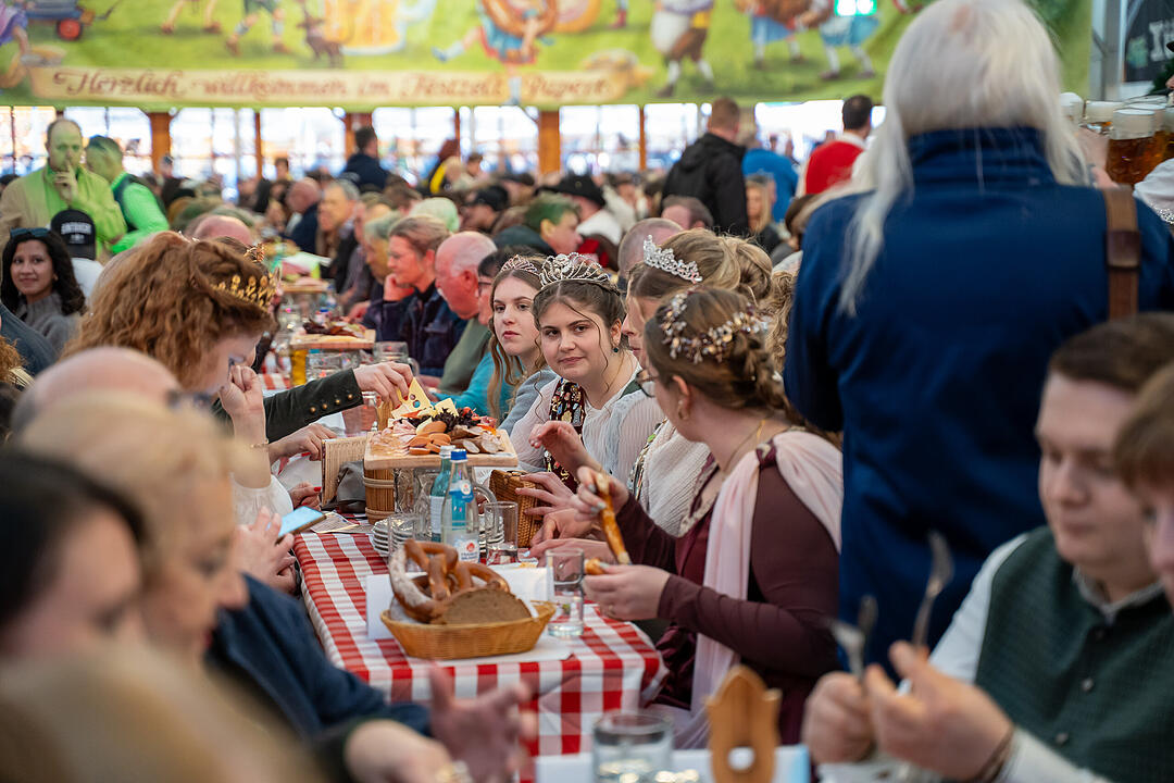 Mehr als 150 Buden und Attraktionen!