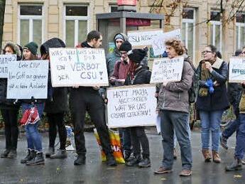 Ein Teil der Demonstranten Foto: RiegerPress