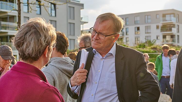 Bamberg: Was passiert mit dem Erba-Erdhaufen?