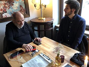 Damian Scholl (rechts) und Thomas Ahnert beim Interview.  Foto: Gerhild Ahnert