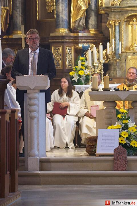 Nach einjähriger Kirchensanierung: Hannberg feiert die Wiedereröffnung der Wehrkirche der Pfarrei Geburt Mariens Hannberg