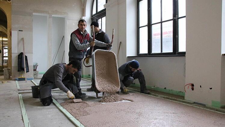 Eindrücke von den Bauarbeiten im Luitpoldbad. Foto: Ralf Ruppert