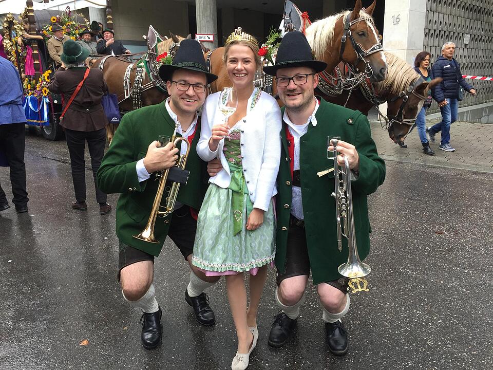 Wiesn-einzug der Winzer