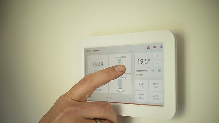 Ob sich eine Solarthermie-Anlage rechnet, das hängt u.a. von deinem Bedarf und deinem individuellen Verbrauchsverhalten ab.