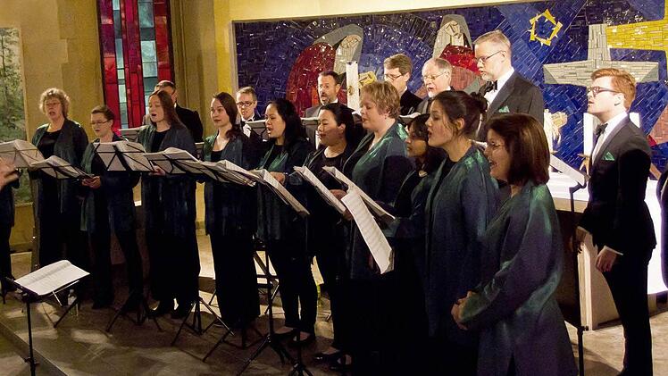 Das Ensemble Gombert aus Melbourne beeindruckte bei seinem Gastspiel vor zahlreichen Zuhörern in der Coburger Salvatorkirche. Foto: Jochen Berger