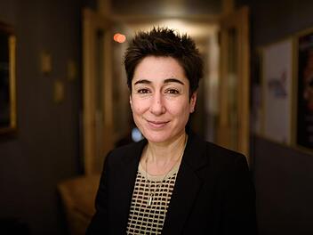 Dunja Hayali ist mit ihrem Programm"Auf Tour durchs Haymatland" untwegs und wird auch in Bamberg auftreten. Bild: dpa