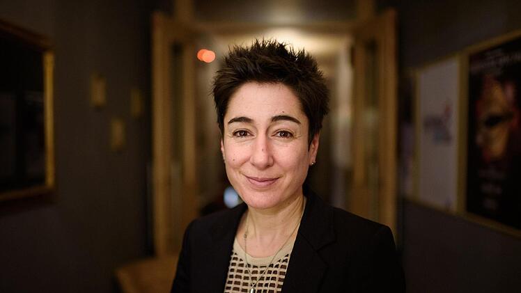 Dunja Hayali ist mit ihrem Programm"Auf Tour durchs Haymatland" untwegs und wird auch in Bamberg auftreten. Bild: dpa