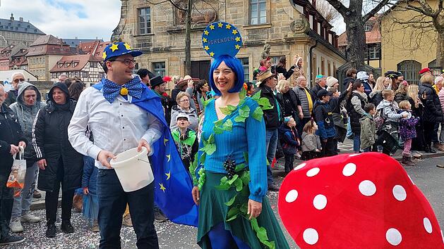 Bamberg: Gro&szlig;er Faschingsumzug im Zeichen Europas - "das wir jetzt dringend brauchen f&uuml;r unseren Frieden"