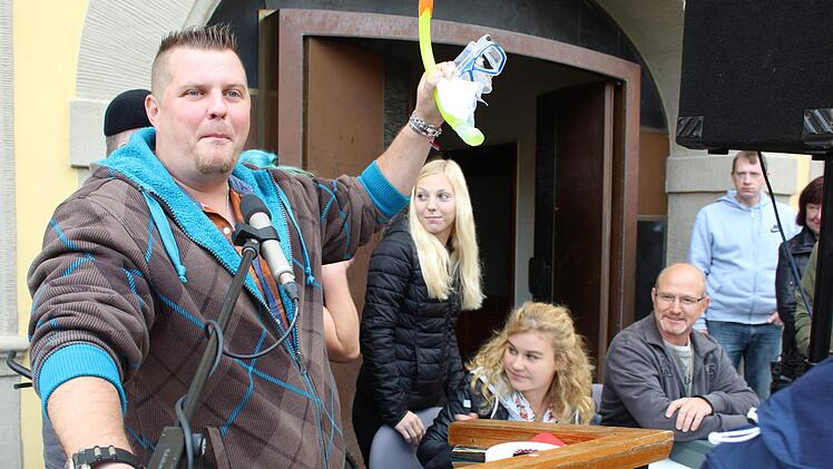 Aktionator Mischa FußMarkus Häggberg