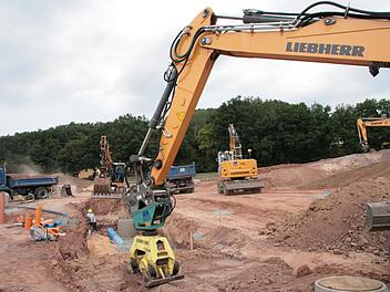 Auf der Baustelle herrscht Hochbetrieb. Foto: Jürgen Gärtner