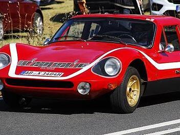 Motossportfreunde kamen beim "W&uuml;rgauer Berg-Classic" wieder voll auf ihre Kosten. Jedes Fahrzeug war ein Hingucker. Foto: gerdplietsch.de