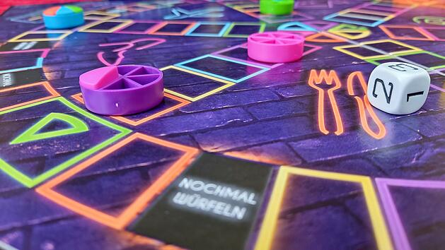 Spiele-Test Trivial Pursui Hausparty XL: 2022er-Neuauflage des Quiz-Klassikers