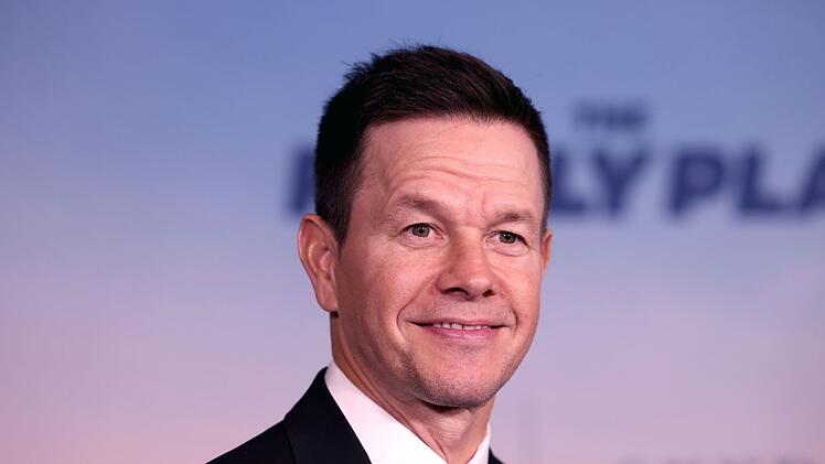 Mark Wahlberg wuchs in &auml;rmlichen Verh&auml;ltnissen, schmiss die Schule und war schon mit 13 kokains&uuml;chtig.