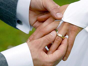 Nach der Amokfahrt von M&uuml;nster haben zwei der Verletzten im Krankenhaus geheiratet.  Foto: Andreas Lander/dpa-Zentralbild/dpa