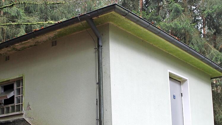 Sowohl baulich als auch technisch wird der Hochbehälter für die Trinkwasseraufbereitungsanlage auf den neuesten Stand gebracht.  Foto: K.- H. Hofmann