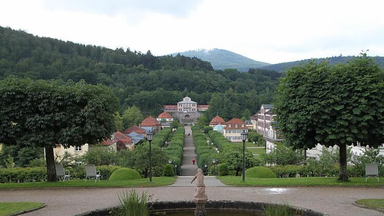 Blick vom Fürstenhof über den Schlosspark von Bad Brückenau Archiv/Ulrike Müller