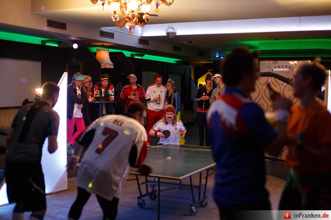 Retro Sportler Fasching