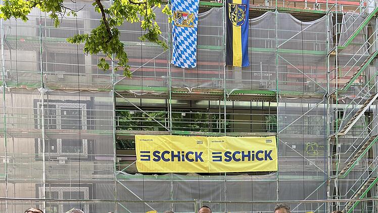 Neubau in Spardorf: Modernes Gymnasium f&uuml;r Erlangen-H&ouml;chstadt