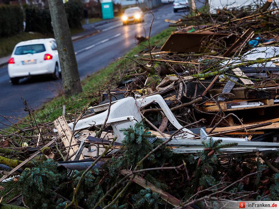 Tornado in Kürnach - Tag danach