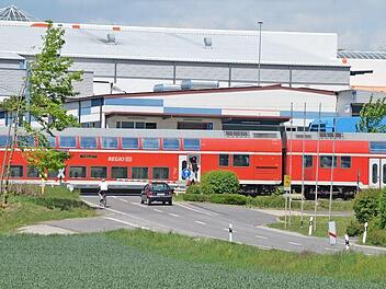 Der geplante Ausbau des Bahnübergangs im Rödengrund hat mit beachtlichen bürokratischen Hürden zu kämpfen. Foto: Rainer Lutz
