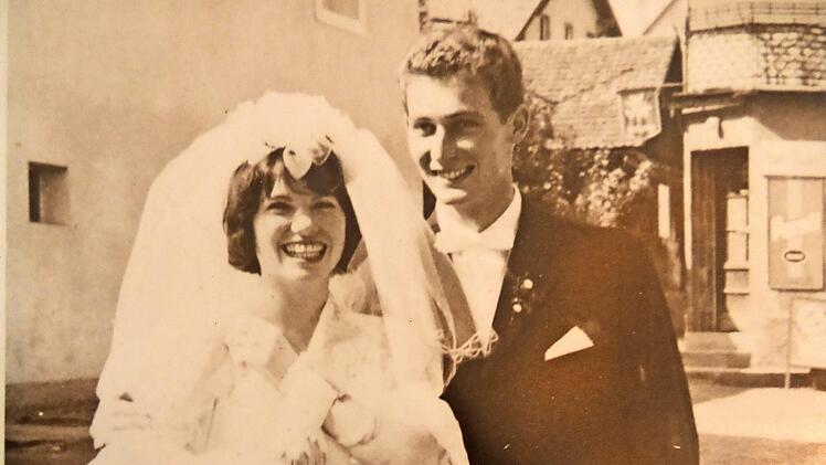 Das Jubelpaar bei der Hochzeit vor 60 Jahren
