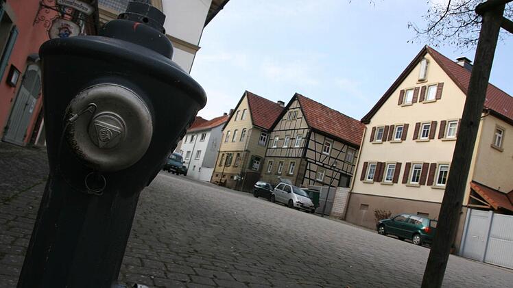 Ebenhausen am Dorfplatz