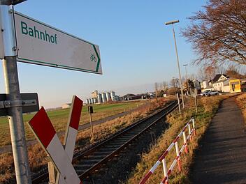 Klingt nach Bahnhof, ist aber keiner: Die Studierenden stören sich - unter anderem - an der schlechten Verkehrsanbindung Meeders.Foto: Oliver Schmidt