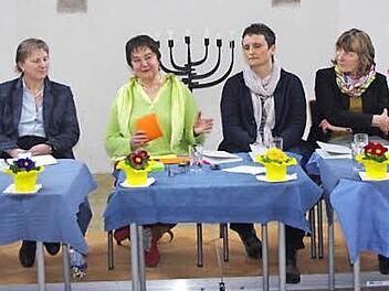 Zu einer Diskussionsrunde hatten KAB und Verdi eingeladen. Foto: Veronika Schadeck