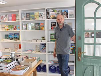 Michael Holz ist der neue Buchhändler in Ebermannstadt. Foto: Carmen Schwind