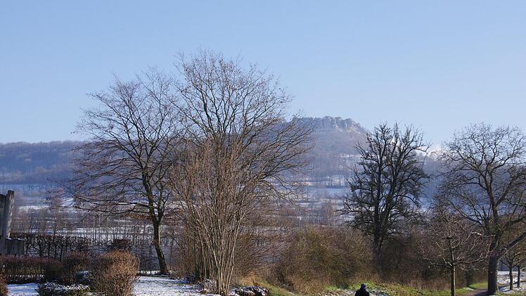 Die Gegend um den Staffelberg lockte bei dem schönen Wetter am Wochenende zu Spaziergängen. Massen von Menschen trafen aber nicht aufeinander.