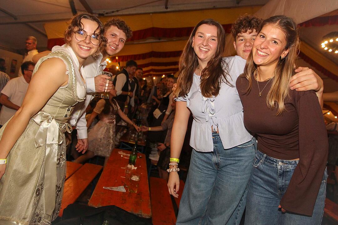 Endlich wieder Weinfest in Abtswind.
