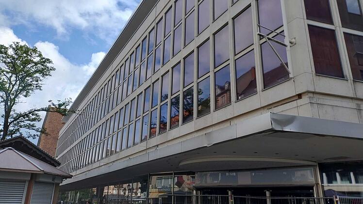 Nürnberg: überraschende Wende - Stadt erwirbt Kaufhof-Gebäude