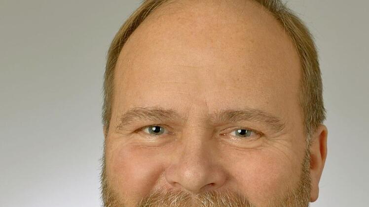 Bernd Reisenweber  (B&uuml;rgermeinschaft) holt in Eb