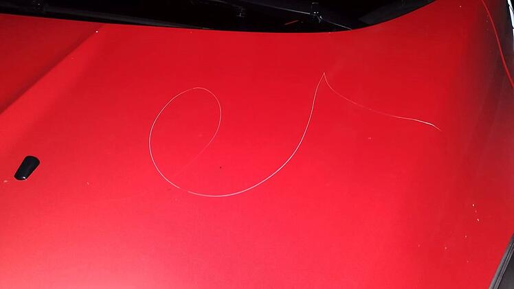 Bubenreuth: Feuerwehrauto demoliert - Einsatzkräfte entsetzt