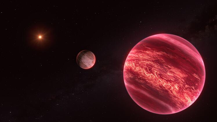 System dreier Himmelsk&ouml;rper entdeckt