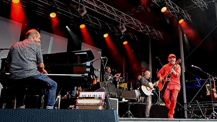 Auch wenn sie nicht mehr die Jüngsten sind - an Elan und Spielfreude hat die Band kaum eingebüßt.Helmut Ölschlegel