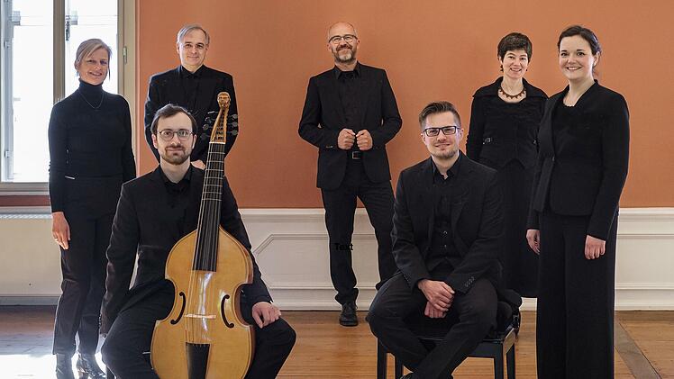 Von links nach rechts die Mitglieder des 2020 gegründeten Ensembles „Pleiades“ mit Claudia Hafner (Alt), Tobias Kraft (Gambe), Arnhard Heinisch (Tenor), Markus Simon (Bass), Stefan Fuchs (Cembalo), Nele Gramß (Mezzosopran) und Silvia Bier (Sopran)