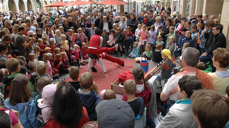 "Bamberg zaubert" zieht Jahr für Jahr Tausende von Menschen nach Bamberg. Doch es gibt auch Kritik.
